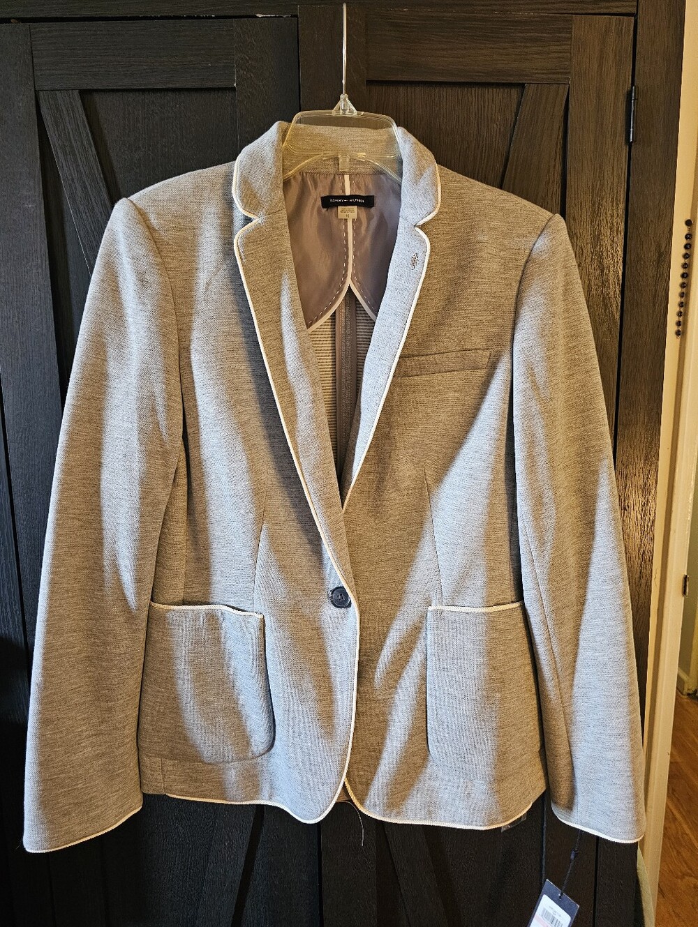 NWT Tommy Hilfiger Gray Blazer with White Trim Size 10